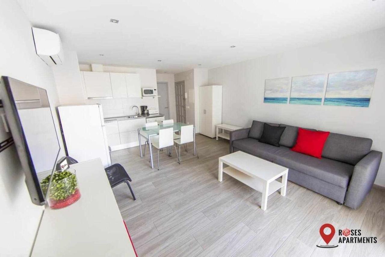 Roses Apartments 1 - Vista Mar Lateral - 1Habitacion 外观 照片